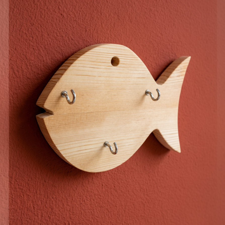 NIVA_Fish Key Holder - Pine Wood